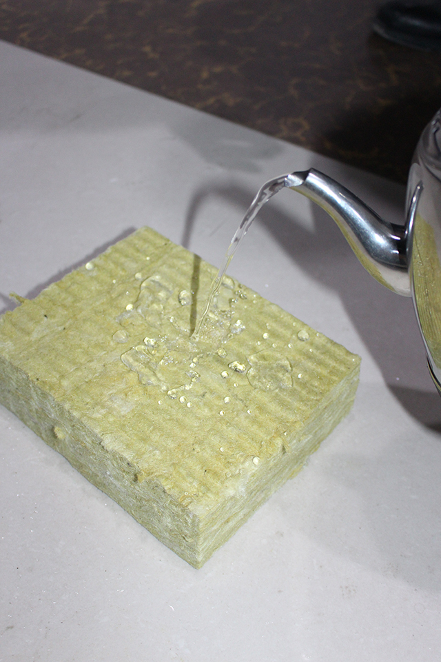焦作岩棉板厂家说说憎水焦作岩棉板施工条件要求